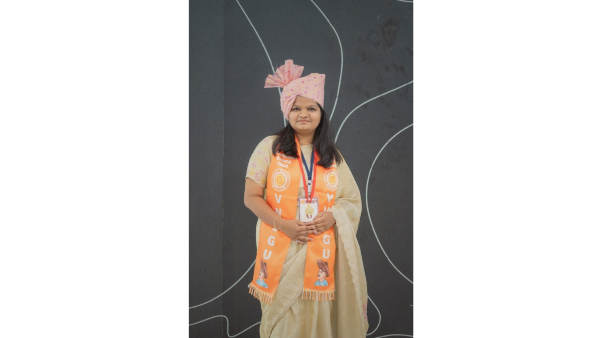 VNSGU 59th Convocation: Aarvee Surendra Agrawal Wins Gold Medal